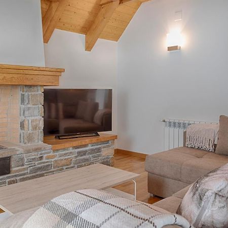 Apartament Saplan Real Estate Laujo Bossòst Zewnętrze zdjęcie